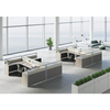 مكتب Office Advanced Office بسيط للموظفين بتصميم الحد الأدنى مع رف التخزين ومنفذ الطاقة